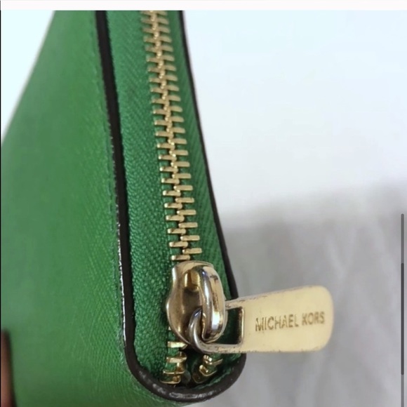 Michael Kors Jet Set Continental wallet - Picture 5 of 7